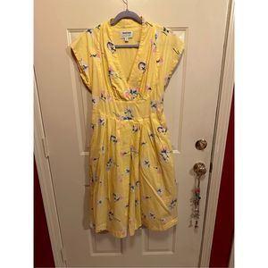 Modcloth x Emily and Fin Yellow Floral V-Neck Midi Dress Size Large